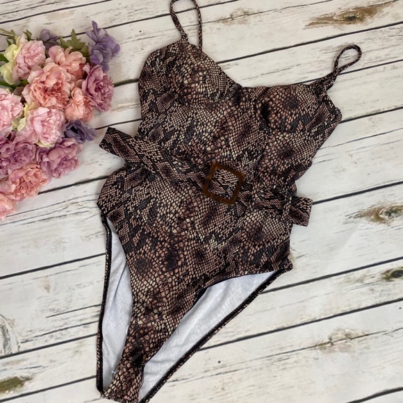 Sexy Belted Snakeskin Push Up Swimsuit - Picture 6 of 12